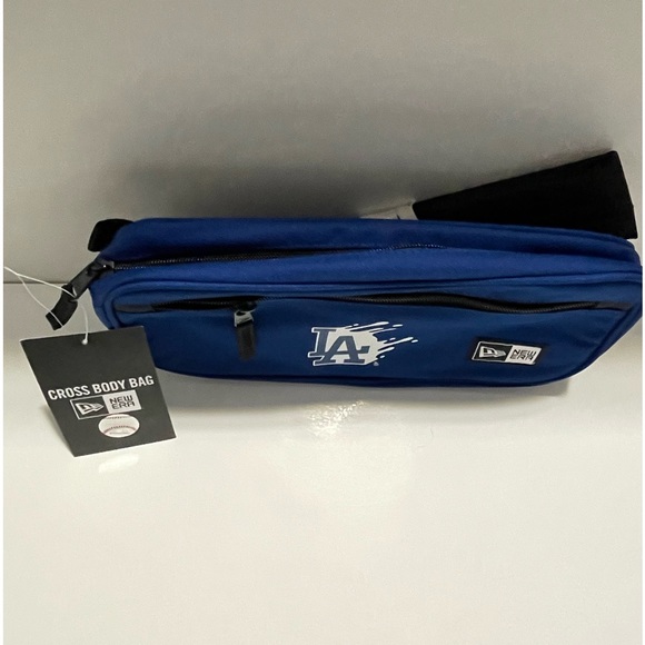 Los Angeles Dodgers Fanny Bag - Picture 6 of 12
